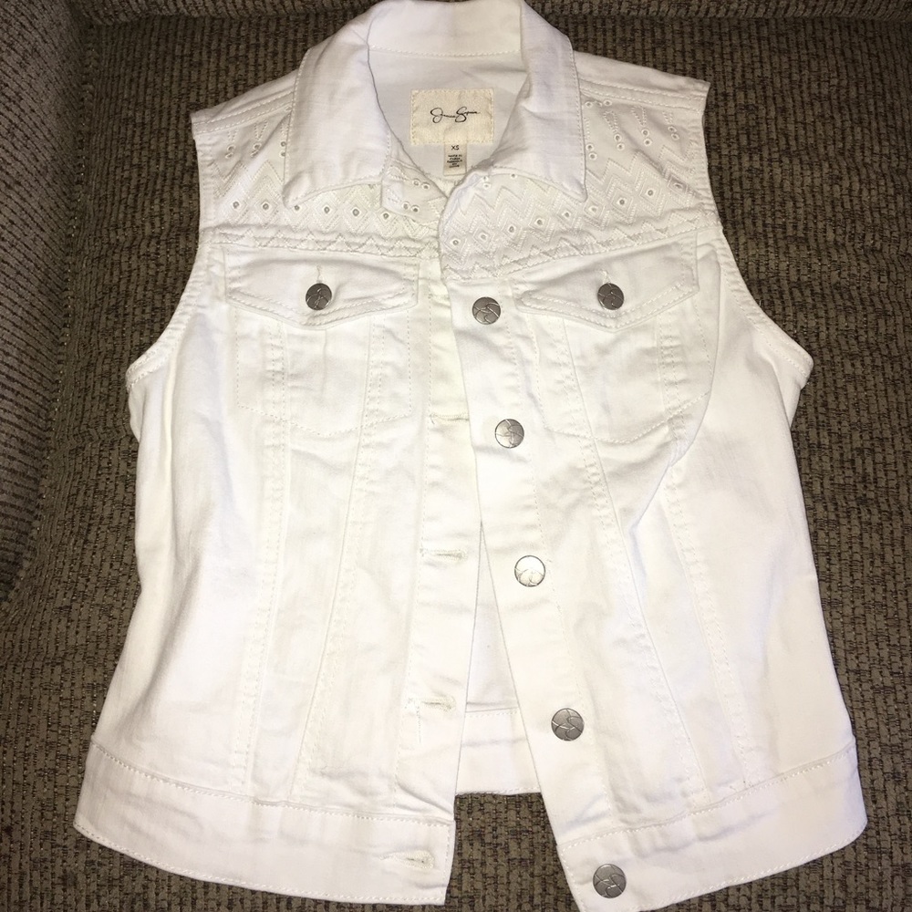 Denim Jacket without sleeve