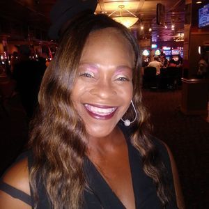 Meet your Posher, Latonya