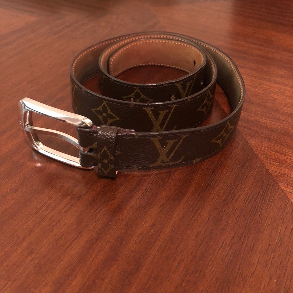 Louis Vuitton belt