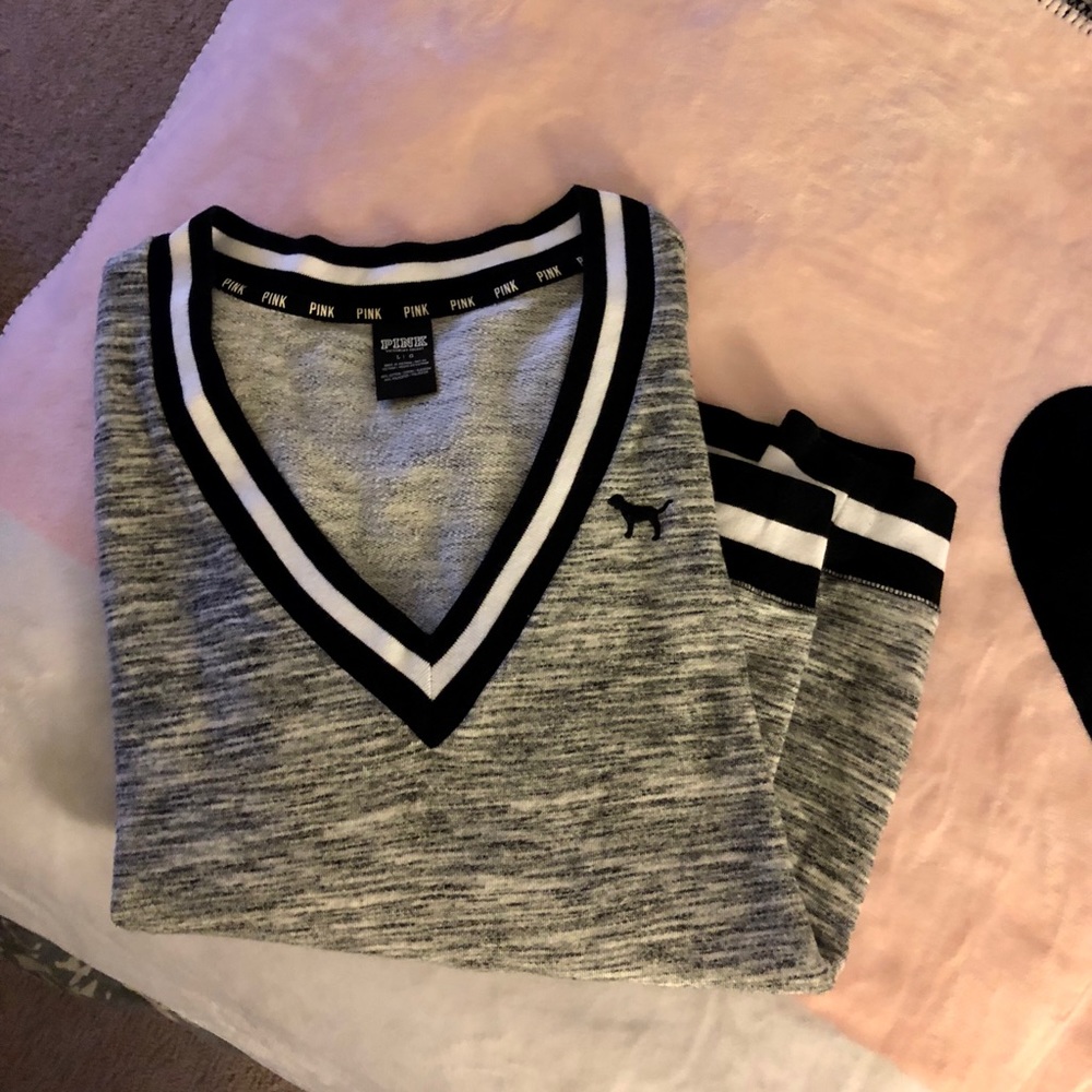 VS Pink L - Heather Gray super cute!!