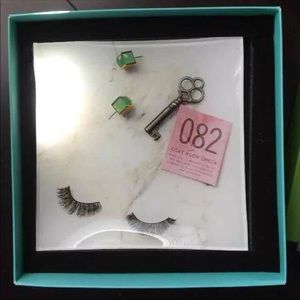 Kate Spade Snap Happy Eyelashes/Key Dish