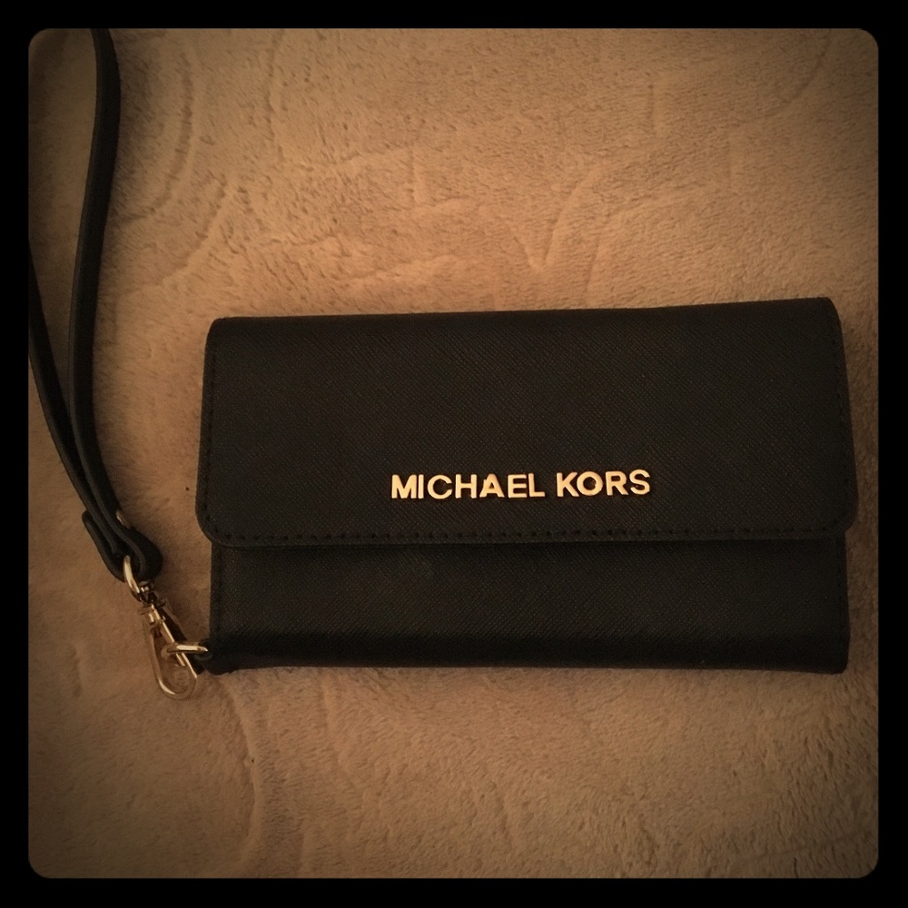 NWOT Authentic Michael Kors wallet Wristlet