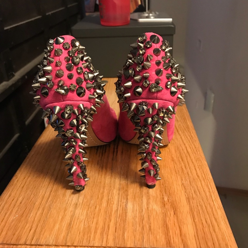 Spiked heels