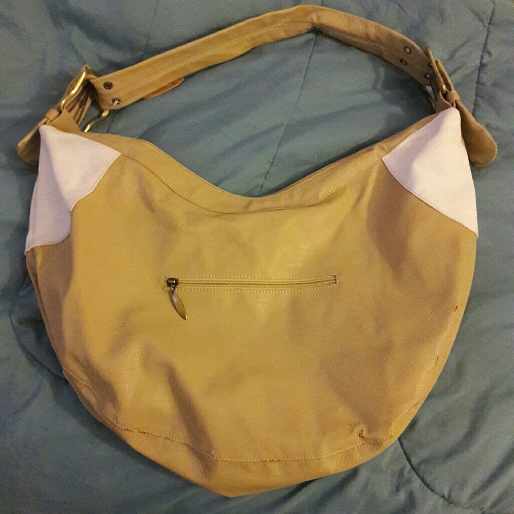 Purse - Picture 2 of 5