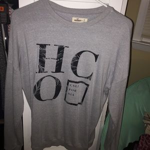 hollister crew neck sweatshirt