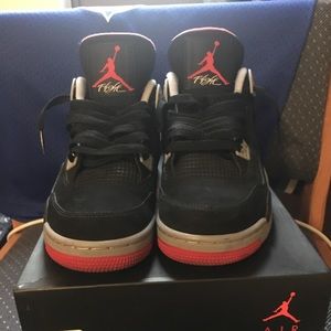 Jordan 4 “Bred” sz 9.5