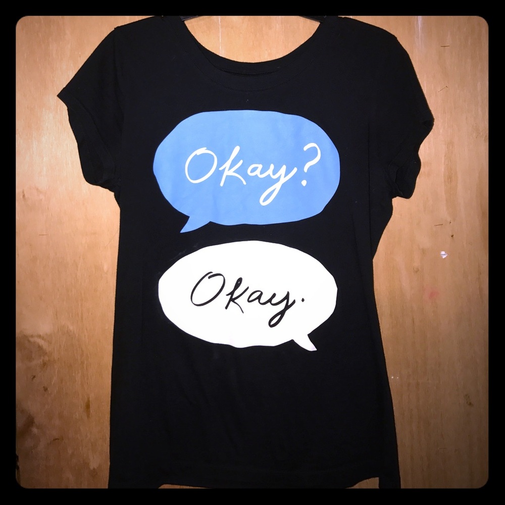 Okay? Okay. T-shirt 💙