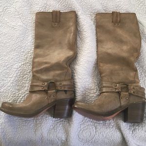 Frye Carmen harness boot