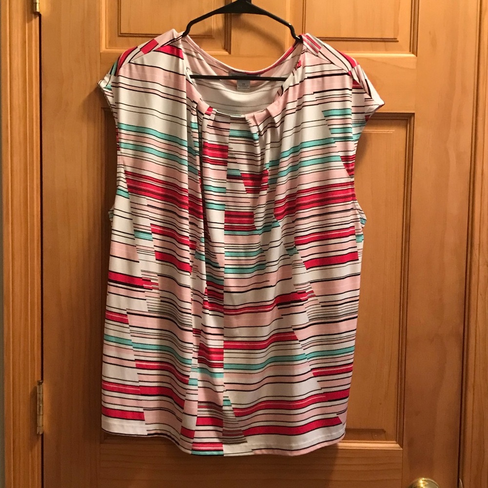 4 FOR $20 SALE!  CUTE!! - Sleeveless top. Size 2x