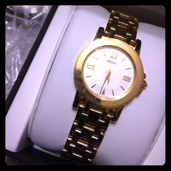 Seiko Gold tone watch