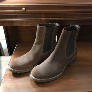 Chelsea Boots