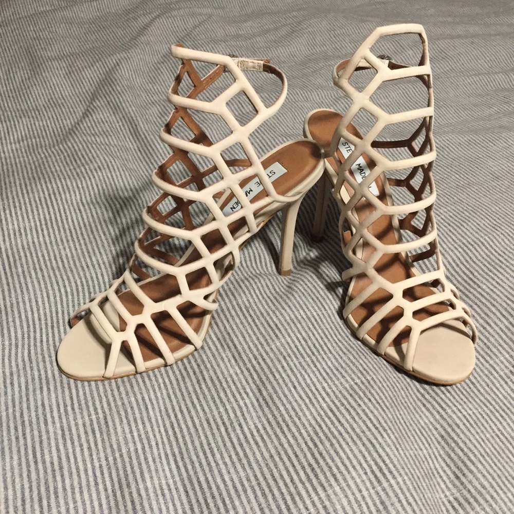 Steve Madden Heels - Picture 2 of 6