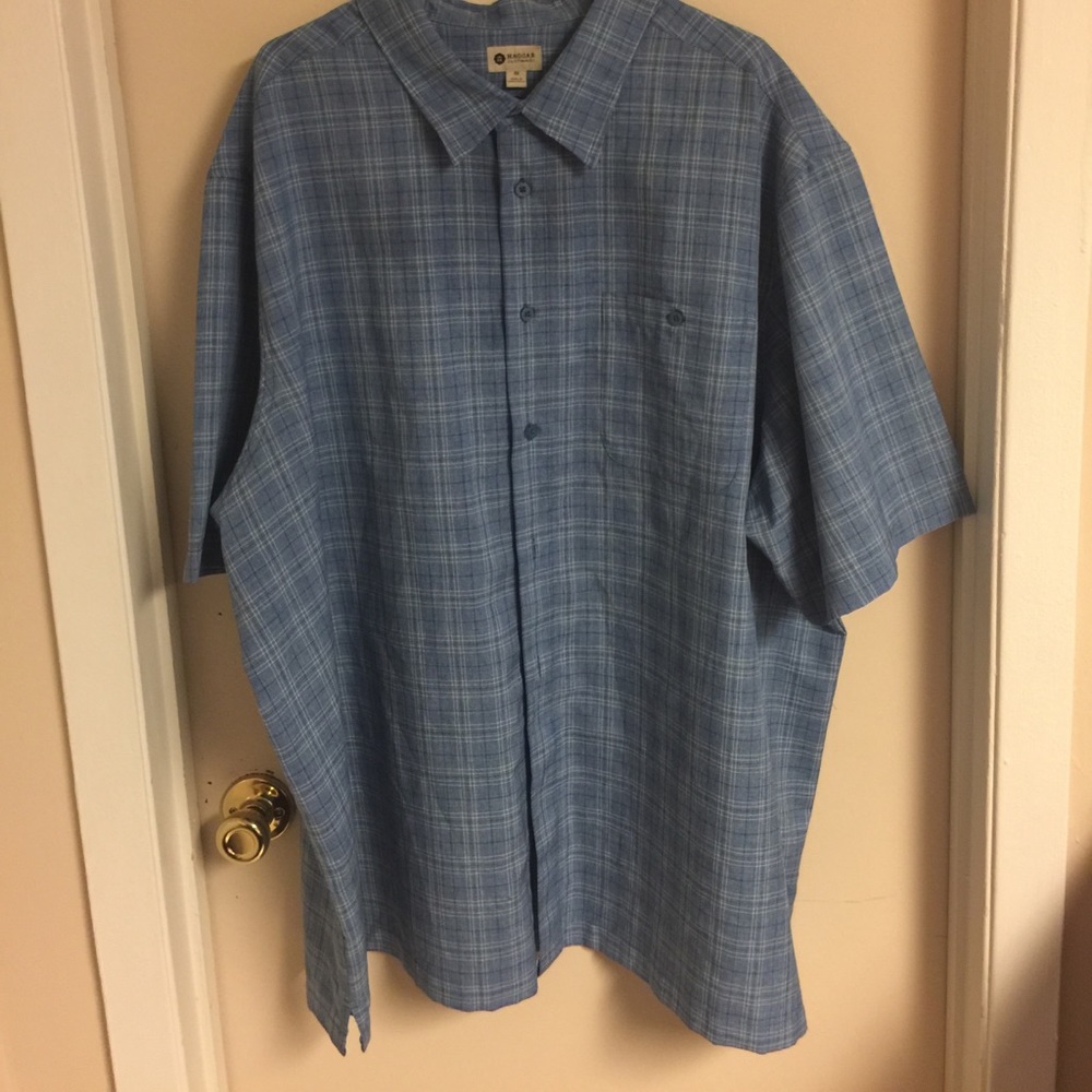 Short sleeve shirt