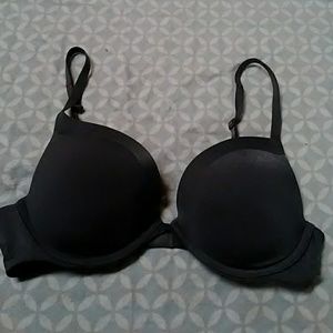 Never worn Victoria's Secret Bra