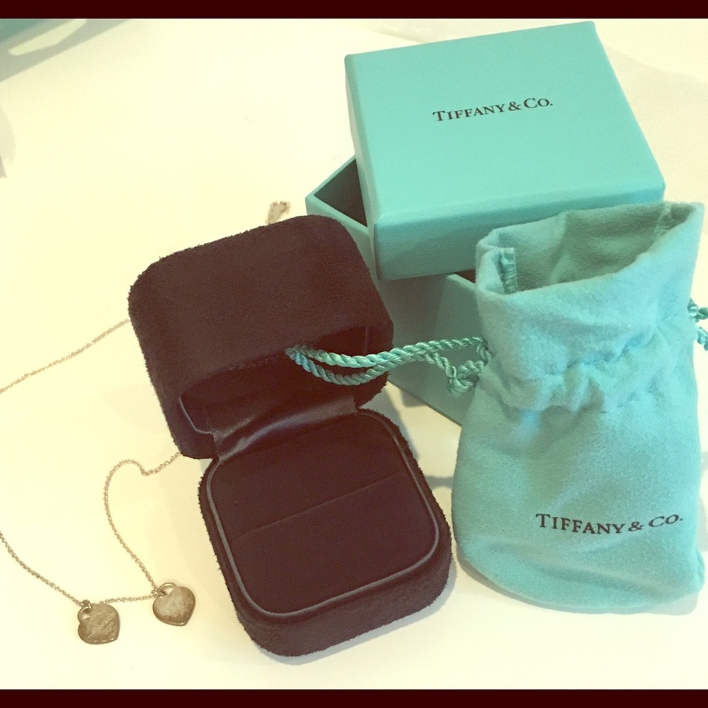 Tiffany & Co sterling silver chain w/ boxes & bag