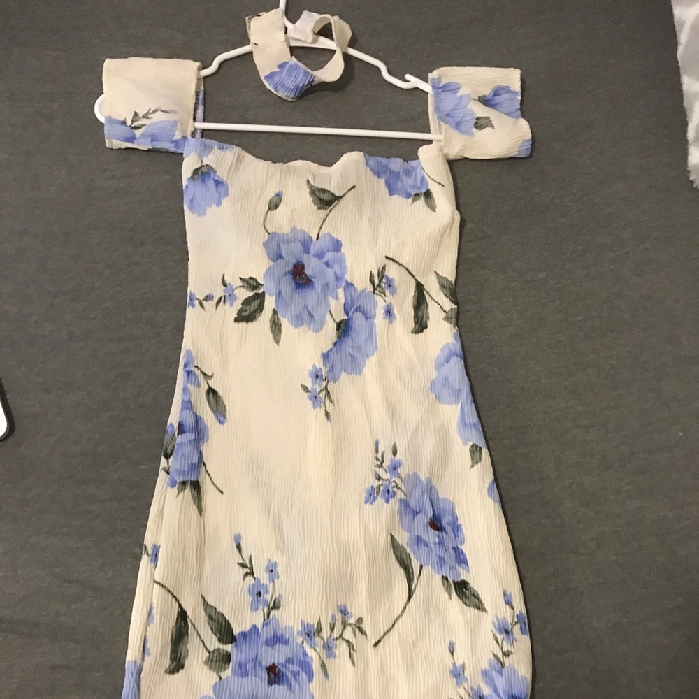 Tigermist floral dress with choker