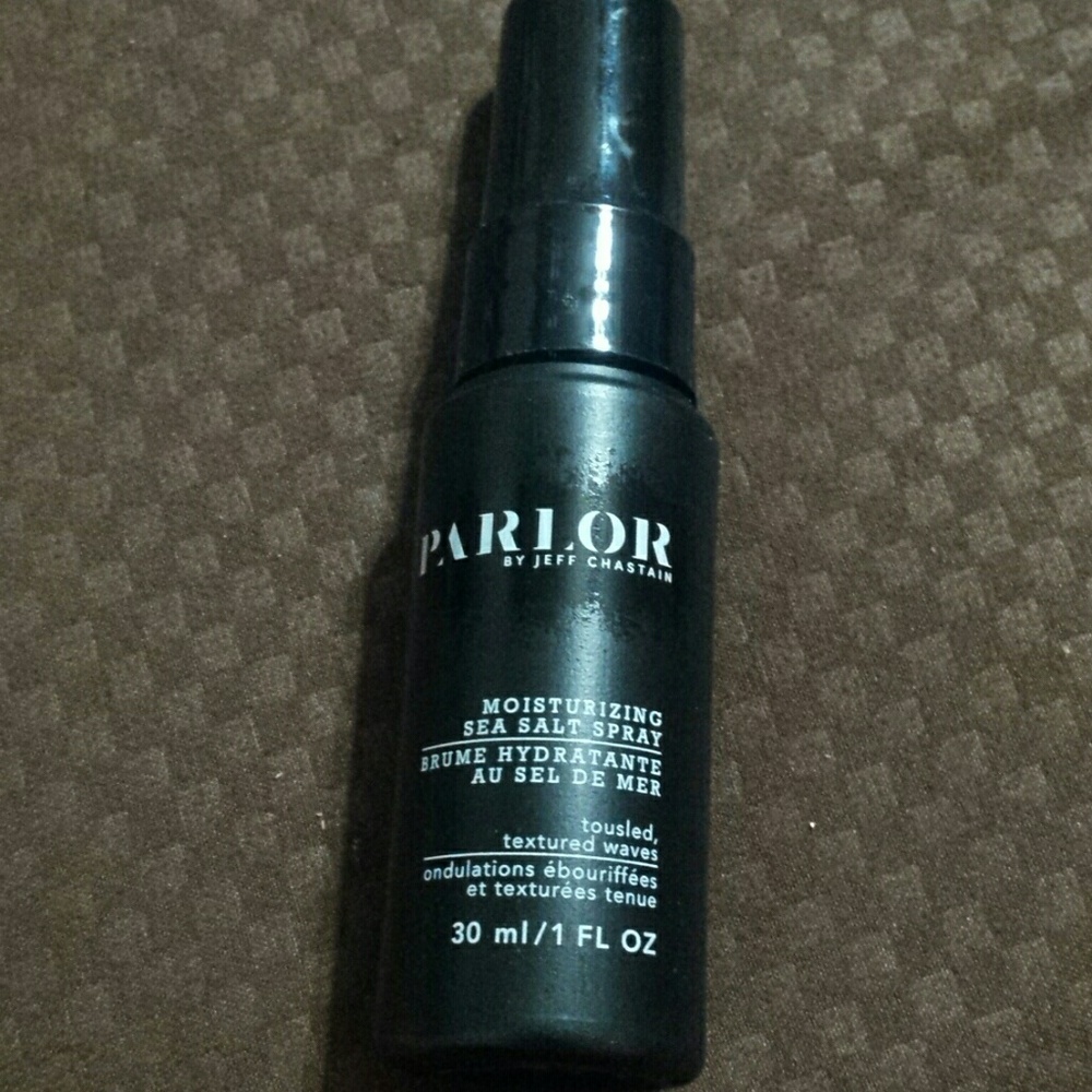 Parlor moisturizing sea salt spray
