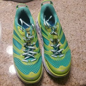 Hoka shoes