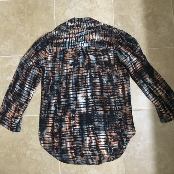 Patterned hi-lo blouse - Picture 5 of 5