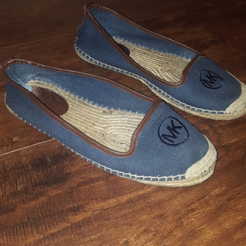 Navy & Hemp espadrille flats!!