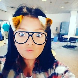 Meet your Posher, Stephanie