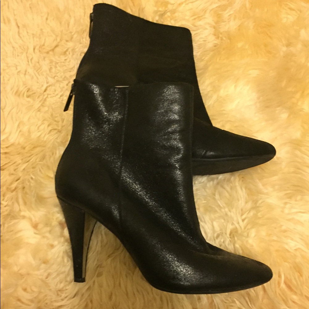 Kenneth Cole booties