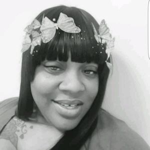 Meet your Posher, Sharonda