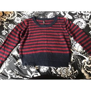 S Striped Crop Long Sleeve