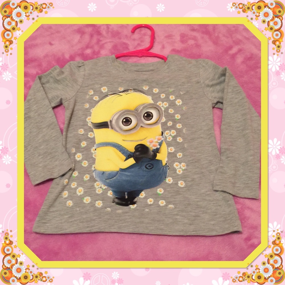 Cute Minion long sleeve top sz. 3t