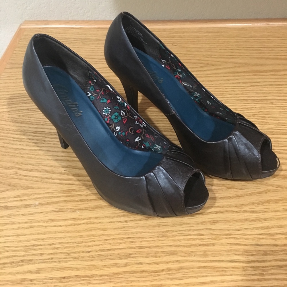 Brown Candie’s peep-toe heels