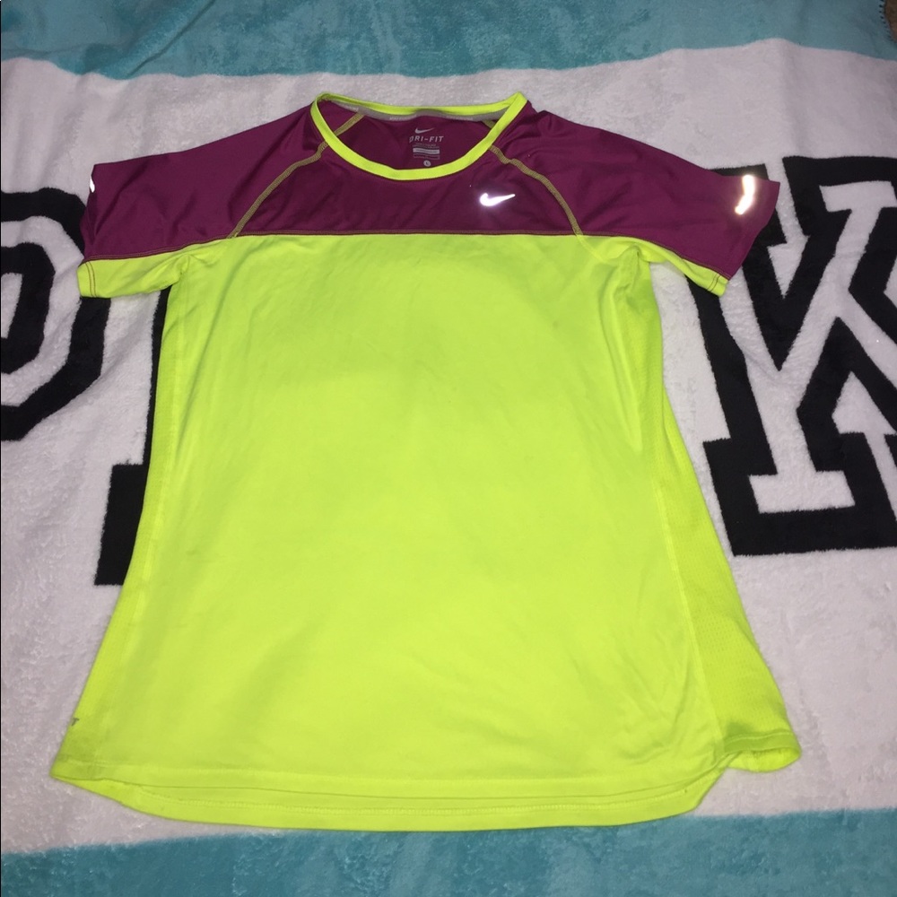 Nike shirt💕