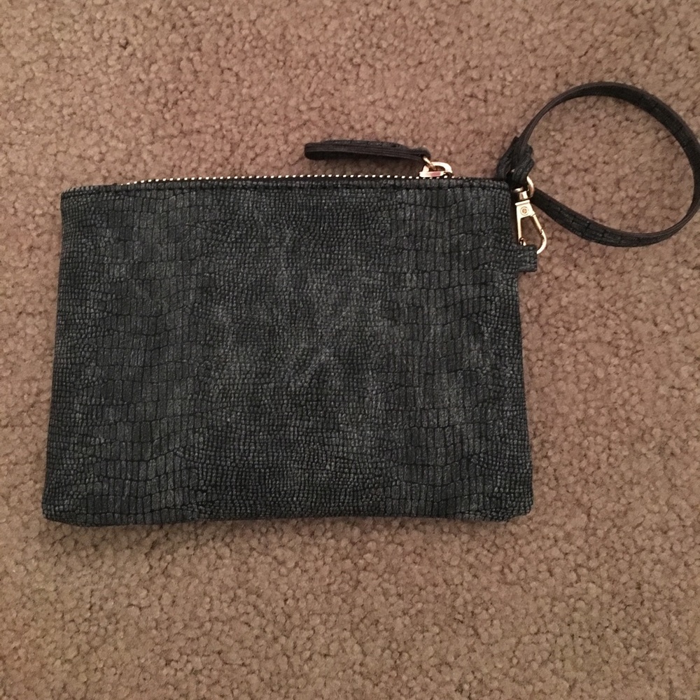 Grey pouch/wristlet