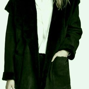 Vince Merino Wool Coat Size Small (runs big)