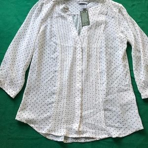 H&M Polka Dot 3/4 Sleeve Button up Blouse