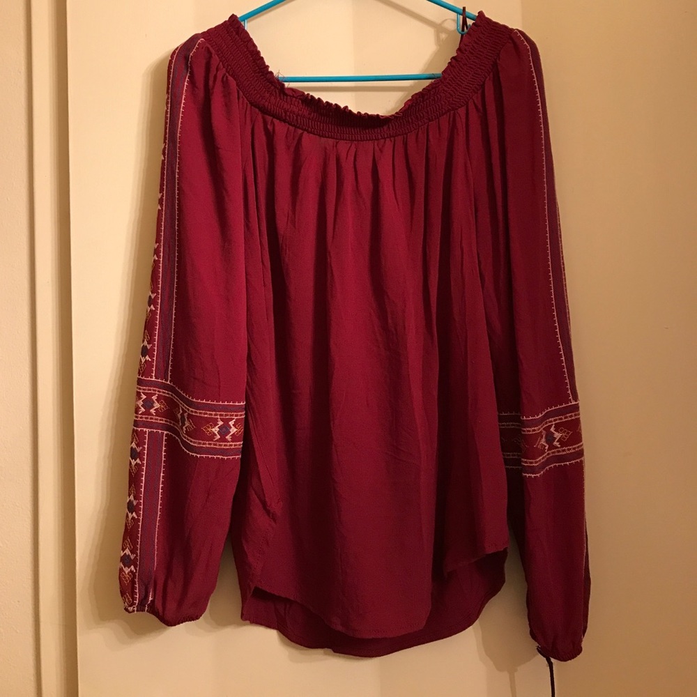 NWT burgundy off shoulder top sz M