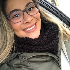 Meet your Posher, Natalie