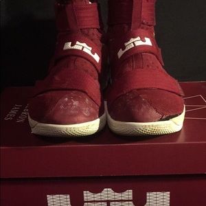 LEBRON SOLDIER 10