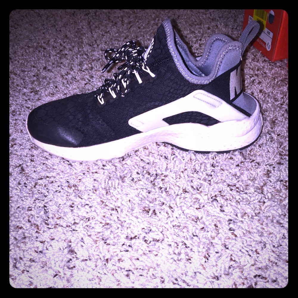 Womens Huaraches