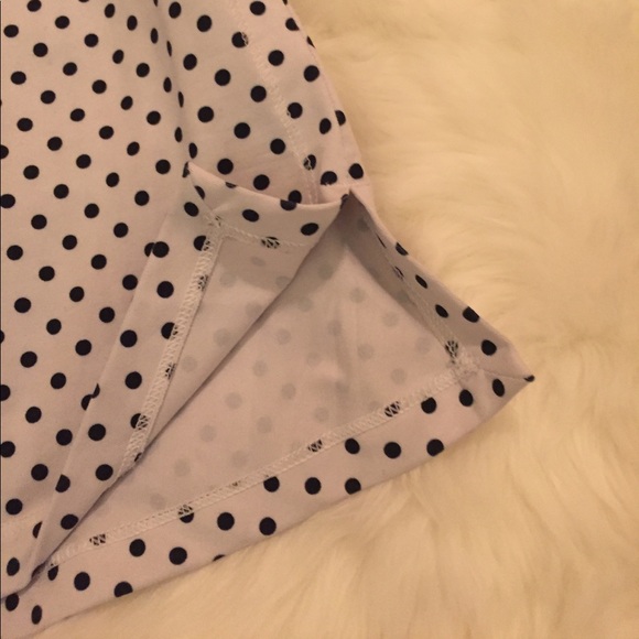 Workout top - Picture 2 of 4