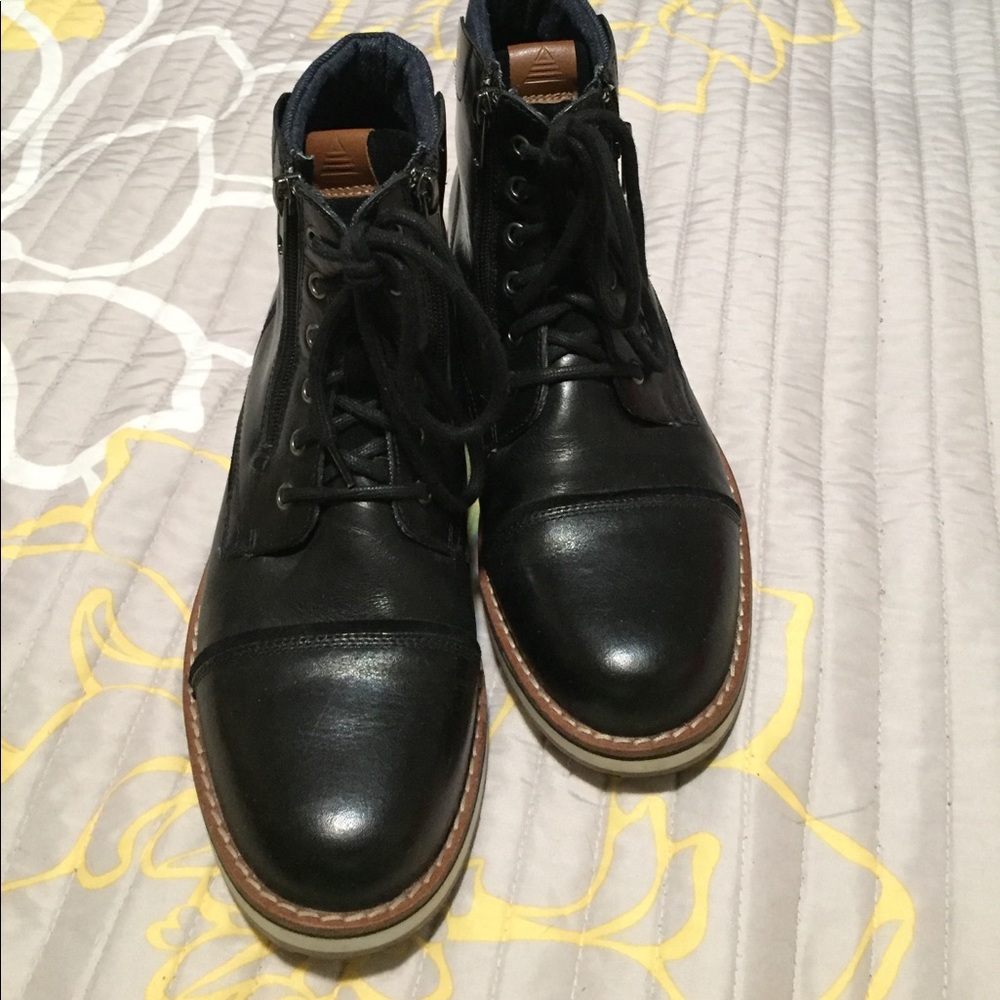 Aldo dress shoe