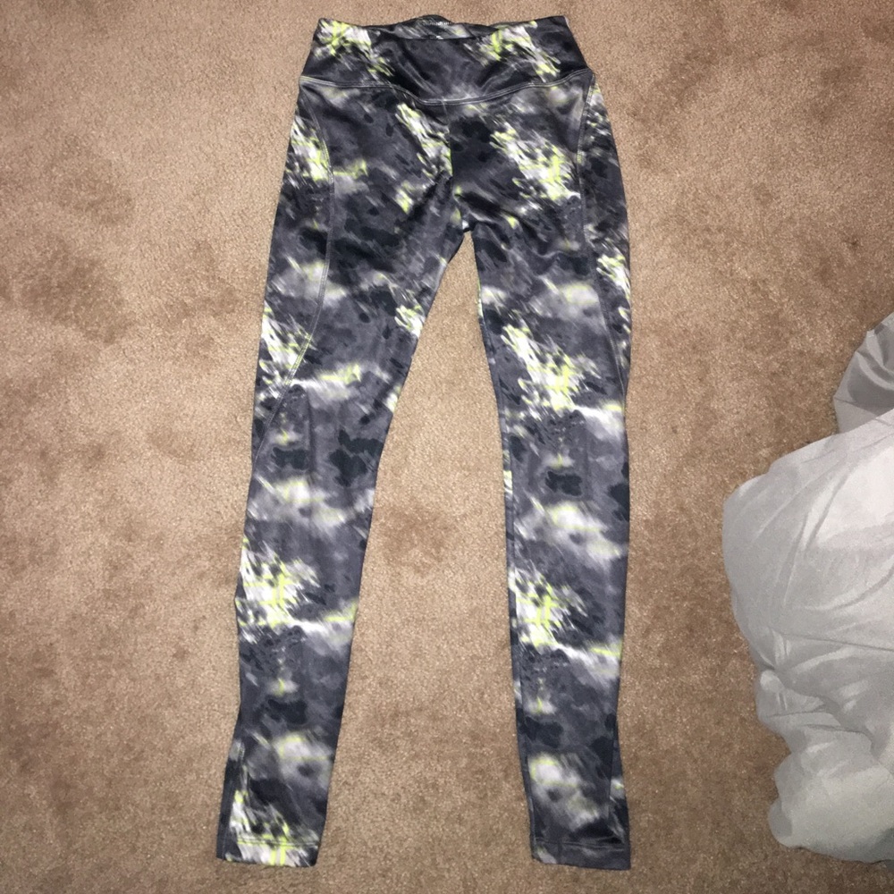 Workout pants