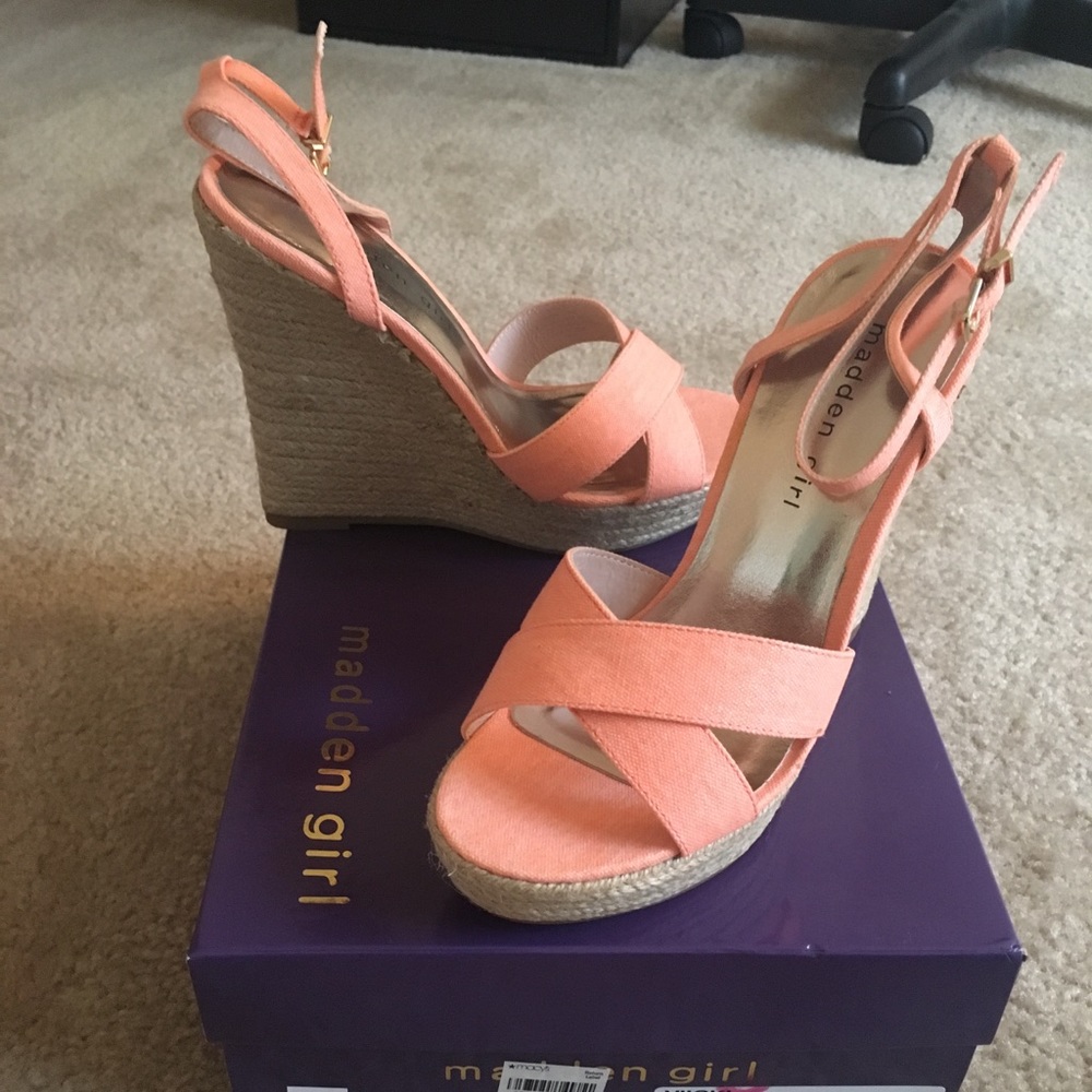 NWB Madden Girl Wedges