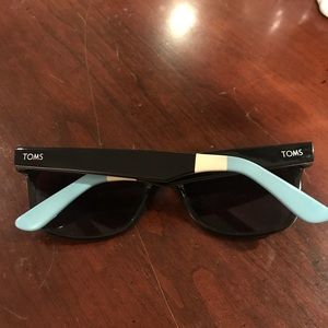 Toms sunglasses