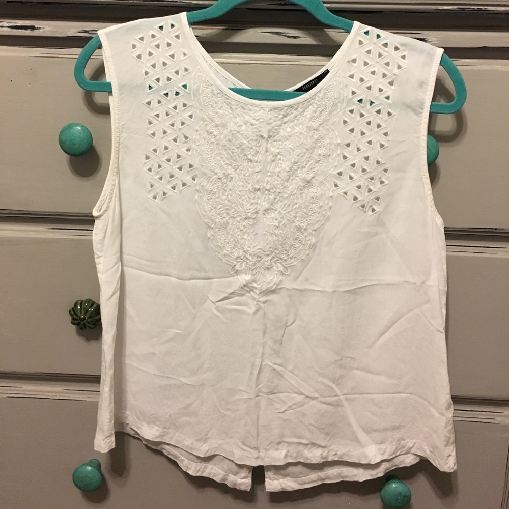 Forever 21 tank