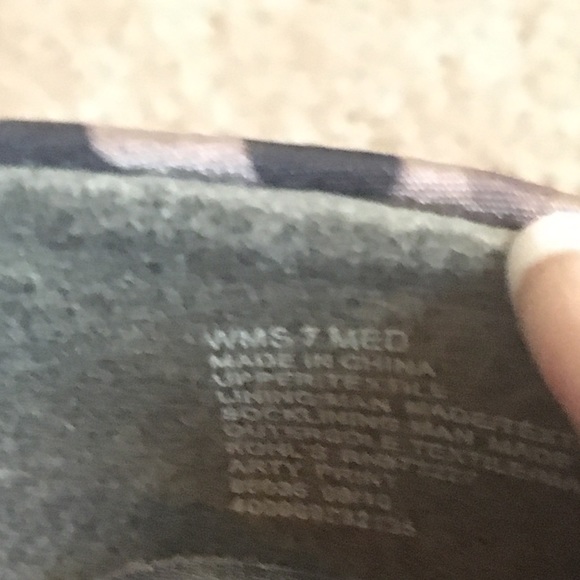 Gorgeous comfortable pumps with gems and bow - Picture 3 of 3