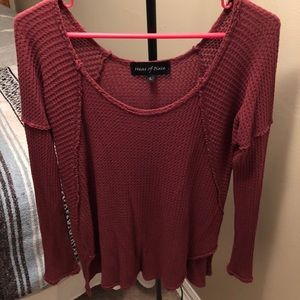 Long sleeved T-shirt