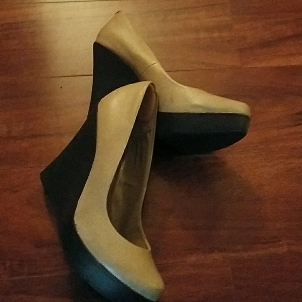 Steve Madden wedge heels