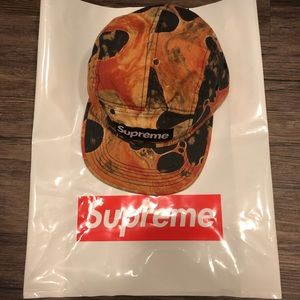 Brand new Supreme Blood And Semen Cap