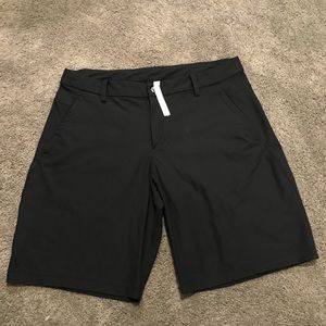Lululemon Black kahuna shorts, amazing condition