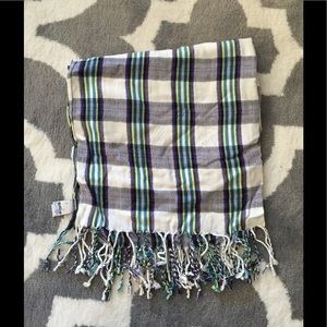 Check pattern scarf
